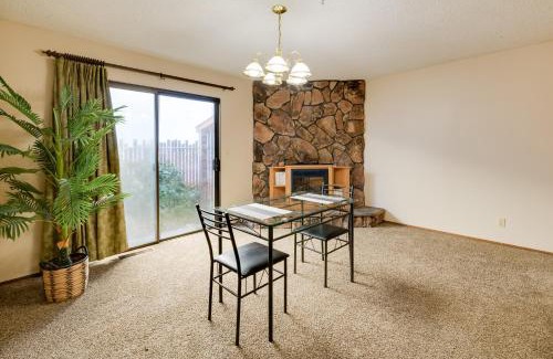 Clear Lake House | Lakefront California Townhome Near Wineries!