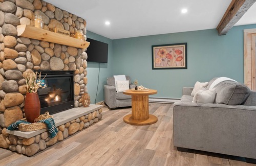West Oneonta Cabin | Lakefront Catskills Log Home Our Own Private Lake Fireplace, Boats, Hot Tub!