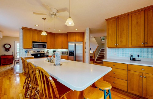 Bridgton Condo | Lakefront condo with on-site pool, dock, swimming, firepit, & tennis