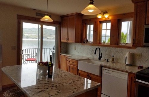 Chelan Cottage | Lakefront Cottage on South Shore with private dock + boat lift + buoy.