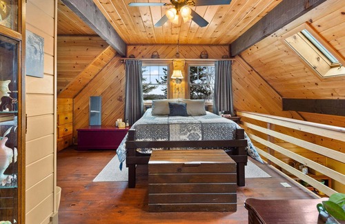 Ellsworth House | (LAKEFRONT) Eagles Crossing - Green Lake