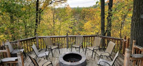 Birchwood House | Lakefront Family-Friendly Cabin with a Games Room in Birchwood, Wisconsin