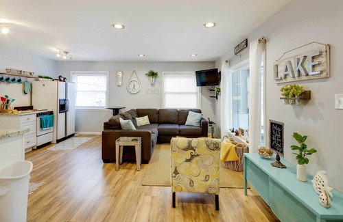 Sunrise Beach House | Lakefront Sunrise Beach Home w/Private Dock!