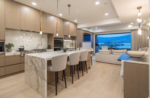Central Okanagan House | Lakefront Townhome with Private Beach and Boat Dock