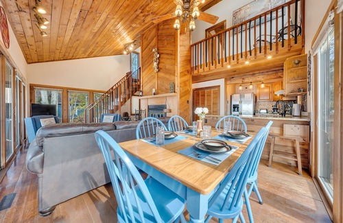 Smith Mountain Lake House | Lakefront with private dock,& Fire pit