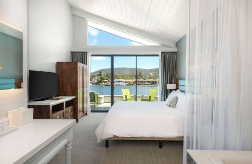 Lake San Marcos Resort | Lakehouse Resort