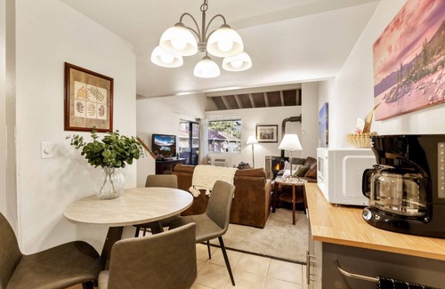 South Lake Tahoe Villa | Lakeland Village 2 Bed Condo w/Pool View