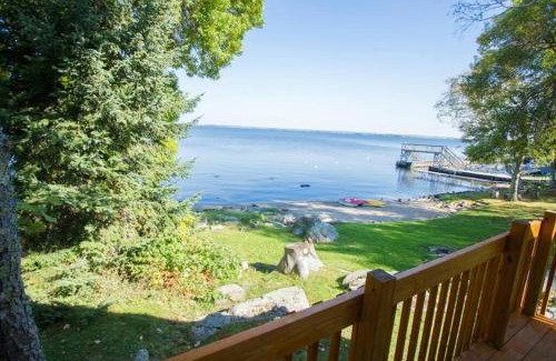 Ray House | Lakeside 3 Bedroom Lazy Days Cabin On Kab