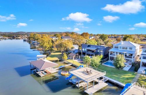 Kingsland House | Lakeside 499 and Concierge Services