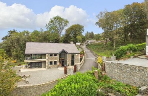 Windermere House | Lakeside at Louper Weir