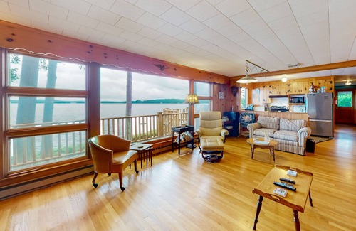 Alton Bay House | Lakeside cottage with Lake Winnipesaukee views & private boat dock, dog-friendly