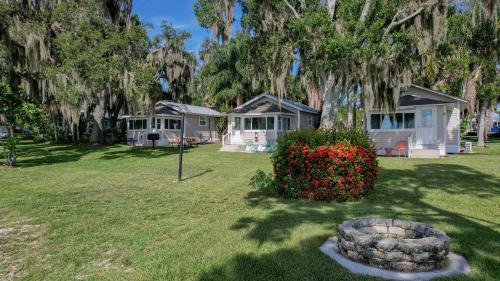 Sylvan Shores Cabin | Lakeside Cottages