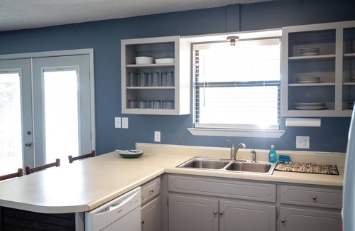 Andalusia House | Lakeside Escape