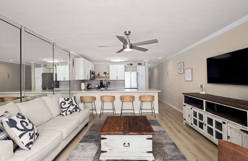 Walden on Lake Conroe Condo | Lakeside Getaway on Lake Conroe