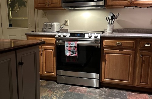 Vassalboro House | Lakeside house on Webber Pond with a small beach and stunning, peaceful views.