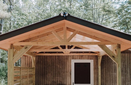 Liberty Apartment | Lakeside Studio Cottage w/private bath, (Sleeps 2 Adults)