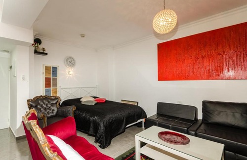 Tiberias Old City Apartment | Lakeside Suite with Jaccuzzi & Sun Terrace