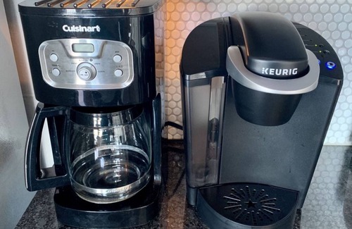 Scroggins House | 'Lakeview Canoe' Lakefront Cabin w/Private Dock & Boat Slip on Cypress Springs