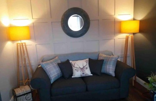 Loughanure Apartment | Lakeview Hideaway Loughanure