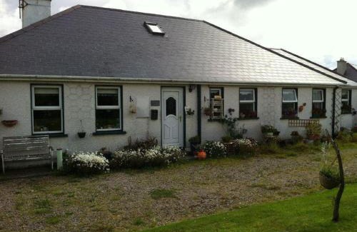 Baylet Bed & Breakfast | Lakeview House B&B