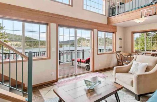 Coeur d'Alene House | Lakeview Retreat- Waterfront, Private dock, amazing views!