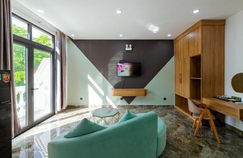 Ganh Dau Hotel | Lalisa Hotel Grand World Phu Quoc