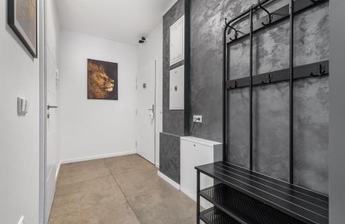 Nove Mesto Apartment | LAM Felidae - AC - Balcony