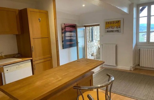 Prisse House | LAMARTINE SOLUTRE 10 SLEEPS