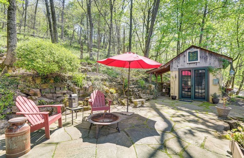 Lambertville Apartment | Lambertville Retreat - Walk to Shopping & Dining!