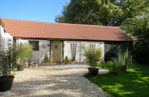 Cullompton House | Lambs Cottage
