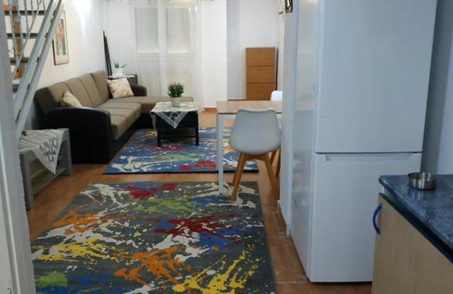 Ampelokipoi-Menemeni Apartment | Lampis