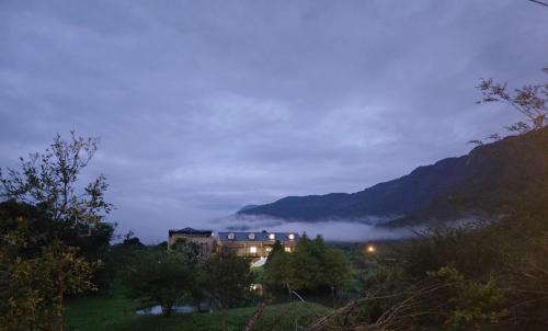 Shoufeng House | Lan Dragonfly B&B