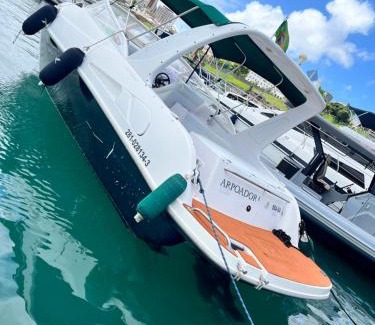 Salvador Boat Rental | Lancha Aluguel
