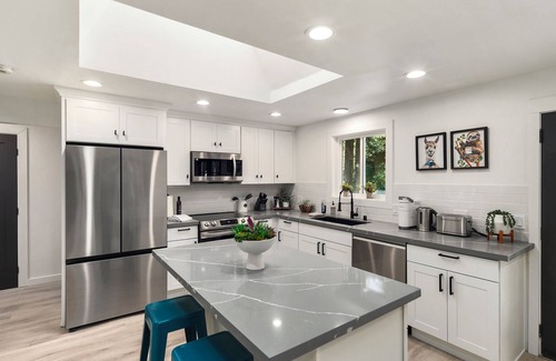 Anderson Island House | Land a hole-in-one with this getaway on the Green