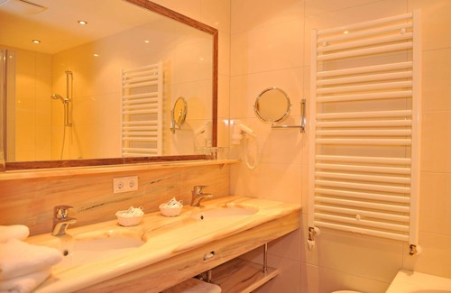 Filzmoos Hotel | Landhotel Alpenhof