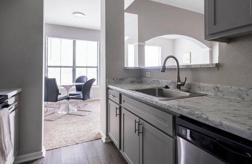 Briarforest Apartment | Landing | Amazing 1BD, Pool, Gym