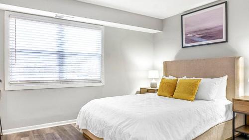 Indianapolis Apartment | Landing Apartments Indy