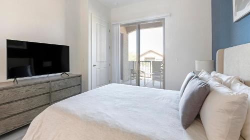 Oro Valley Apartment | Landing Apartments - Oro Valley