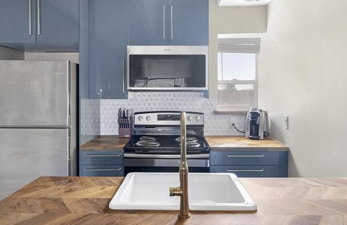 Congress Park Apartment | Landing at Black Swan - 1 Bedroom in Congress Park