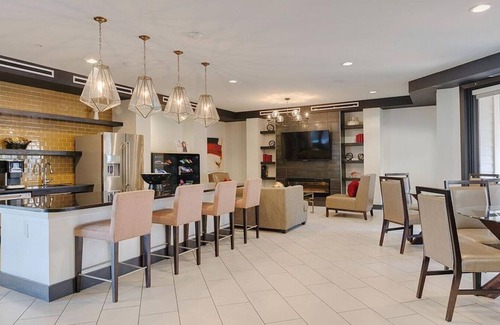Memorial Apartment | Landing at District at Memorial Apartments - 2 Bedrooms in Memorial City