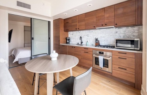 Fillmore District Apartment | Landing at Konrad on the Park - 1 Bedroom in Cathedral Hill