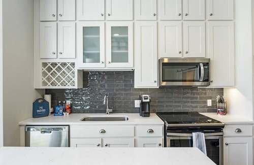 Franklin Apartment | Landing at McEwen Northside I - 2 Bedrooms in Downtown Franklin