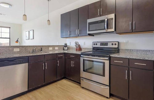 Richmond Apartment | Landing at The Spectrum Apartments - 2 Bedrooms.