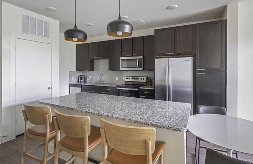 Fort Worth Apartment | Landing at The Standard River District - 2 Bedrooms in River District