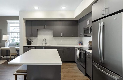 Mira Loma Apartment | Landing at Vernola Marketplace - 1 Bedroom in Mira Loma