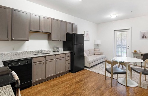 Church Hill Apartment | Landing at Vida East - 1 Bedroom in Church Hill