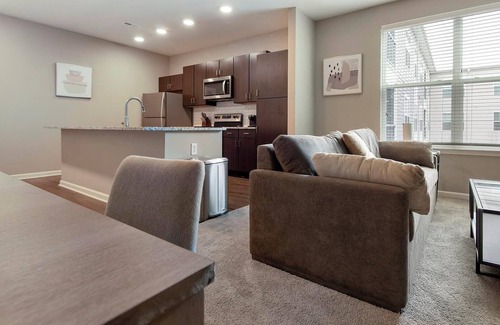 Chesterfield Apartment | Landing | Beautiful 1BD, Clubhouse, Gym