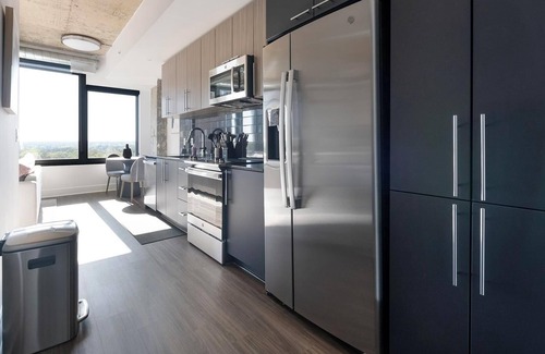 Baileys Crossroads Apartment | Landing | Chic 1BD, Gym, Game Room