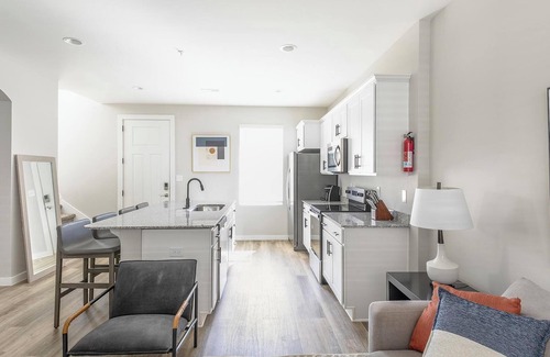 Madison Apartment | Landing | Chic 2BD, Courtyard, Clubhouse