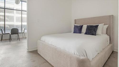 Downtown St. Louis Apartment | Landing Downtown St Louis